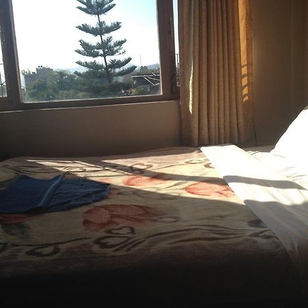 Hotel Aagaman Катманду Экстерьер фото