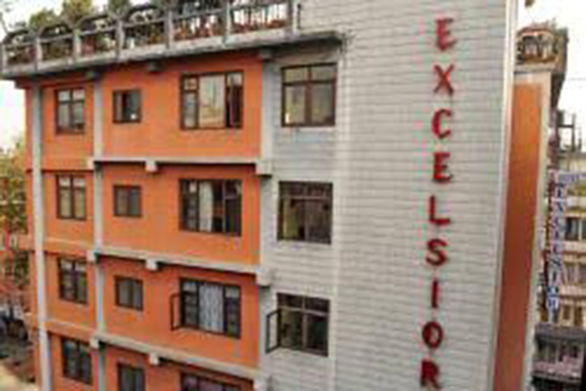 Hotel Aagaman Катманду Экстерьер фото