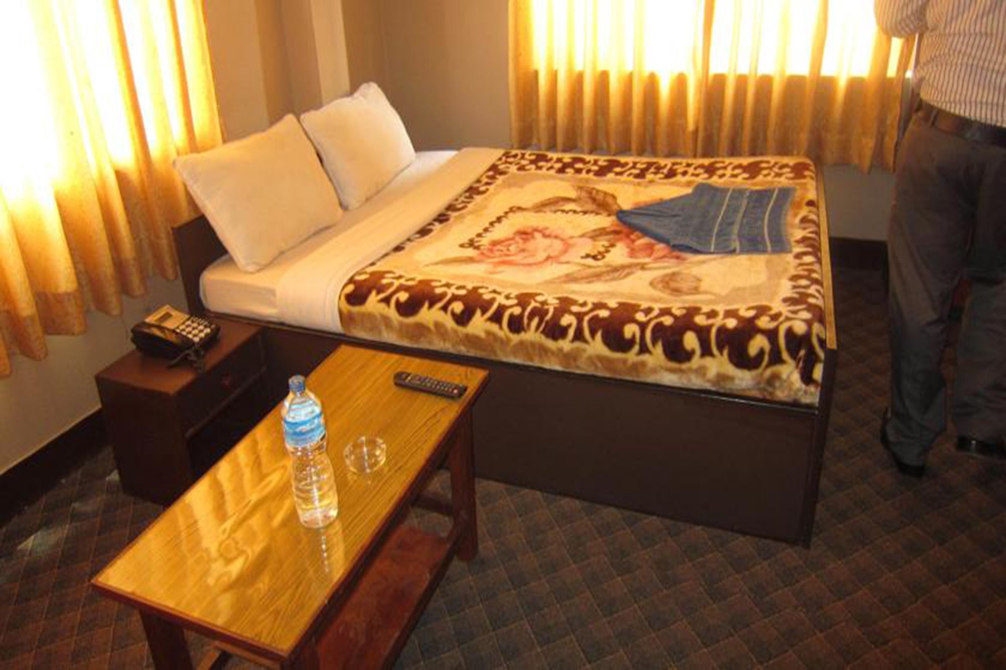 Hotel Aagaman Катманду Экстерьер фото